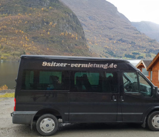 9-Sitzer günstig mieten in Hamburg