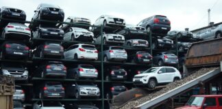 Entsorgung von E-Autos in Bremerhaven: Sicher und umweltbewusst mit aktuellen Recyclingstandards umgehen